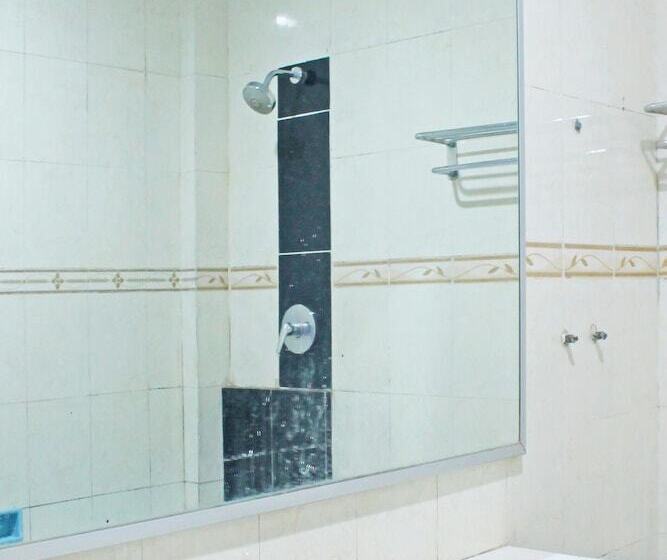 Collection O 91517 Hotel Gajah Mada Soe