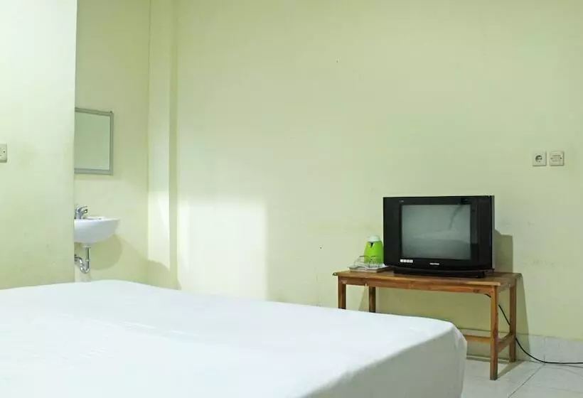 Collection O 91517 Hotel Gajah Mada Soe