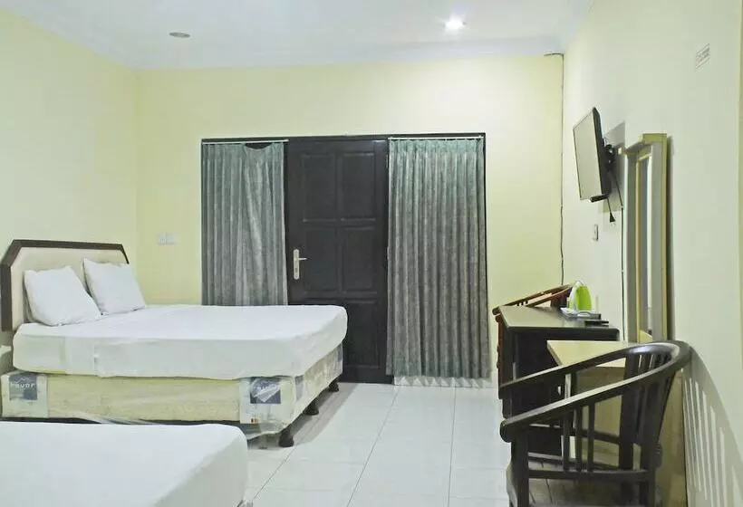 Collection O 91517 Hotel Gajah Mada Soe