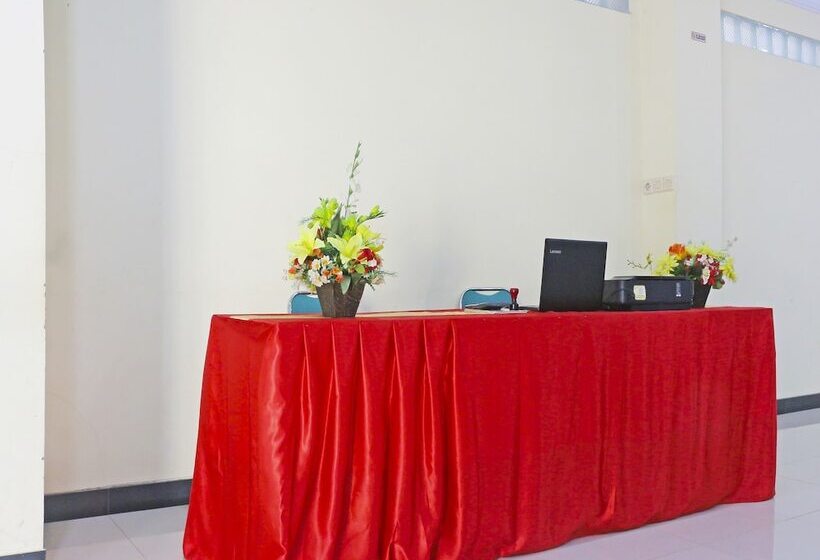 Collection O 91517 Hotel Gajah Mada Soe