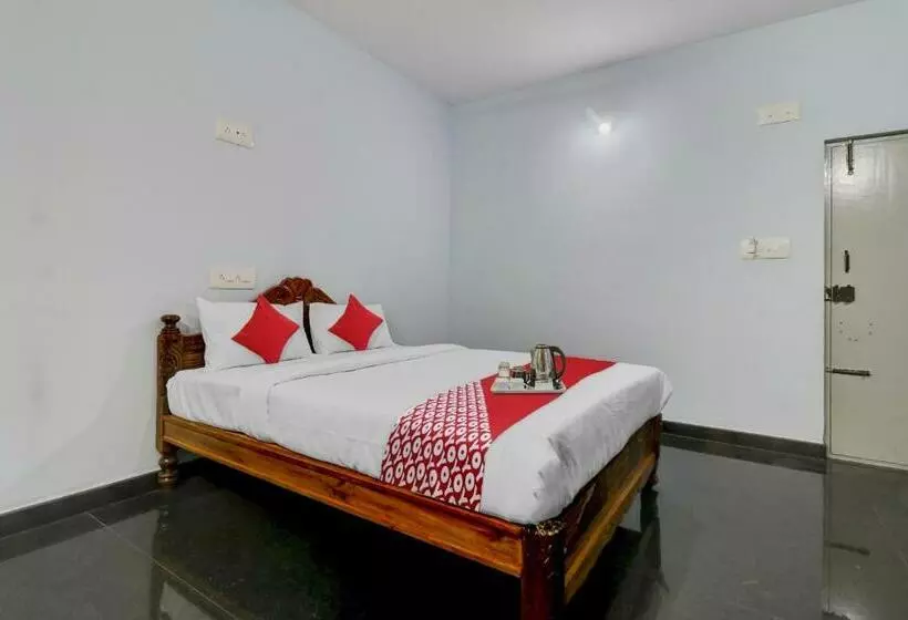 Hotelli Flagship Sai International Near Nagasandra Metro Station