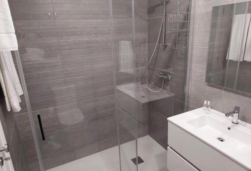 پانسیون Cool Suites