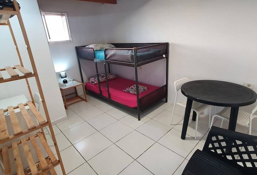 هاستل 7 Calcosas