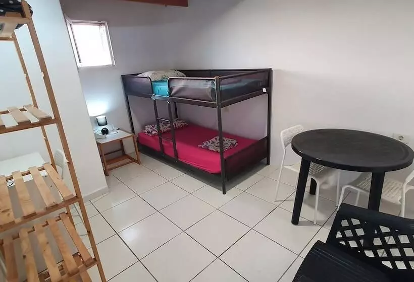 Retkeilymaja 7 Calcosas