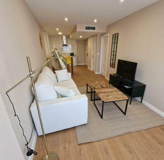 Apartamentos Turísticos Mencía