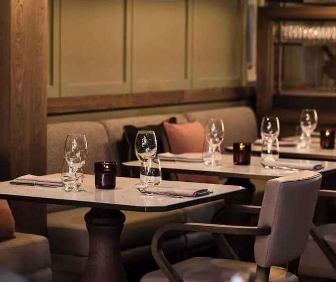 Adina Apartment Hotel Melbourne, Pentridge