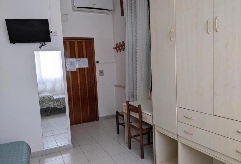 בית מלון כפרי Albergo Casa Del Turista