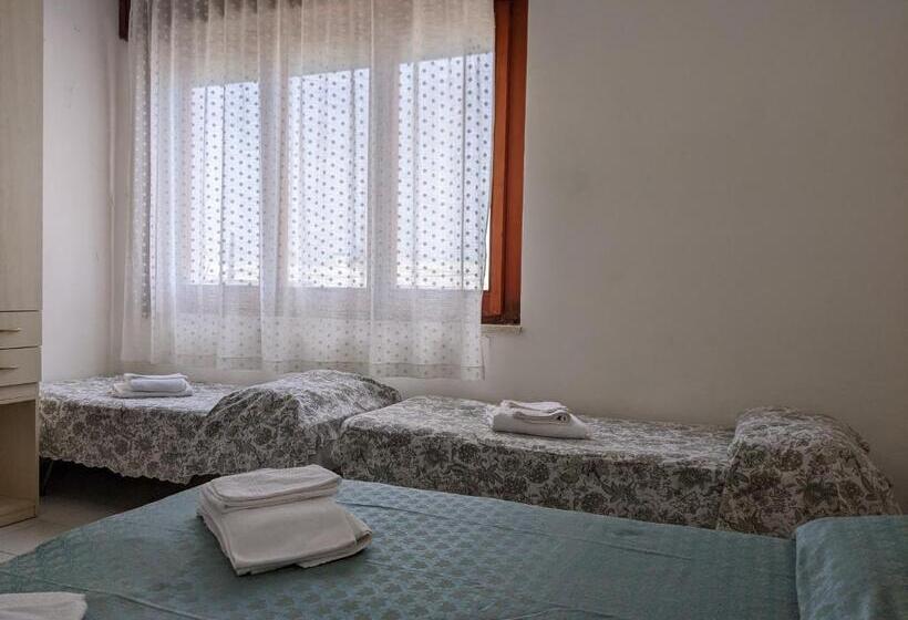 בית מלון כפרי Albergo Casa Del Turista