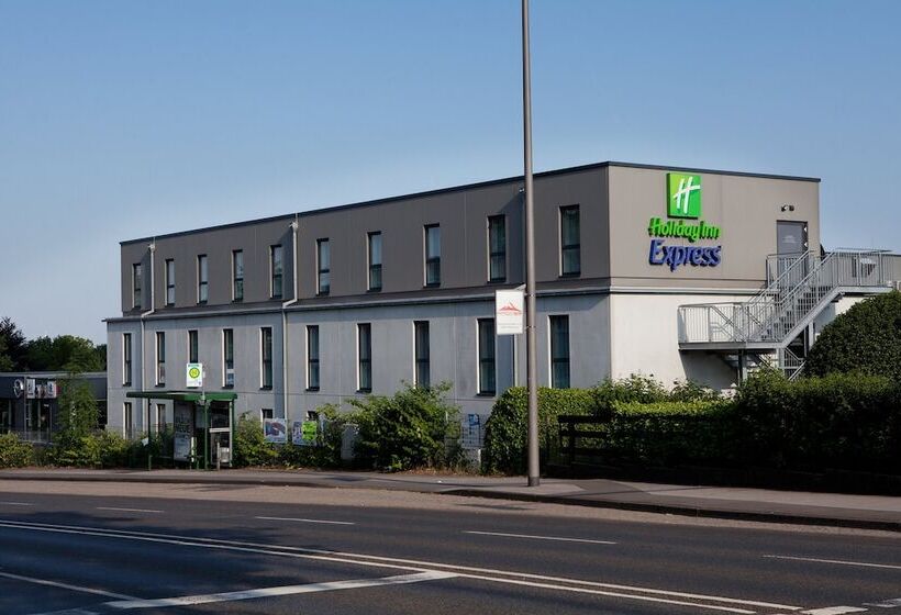 Отель Holiday Inn Express Remscheid