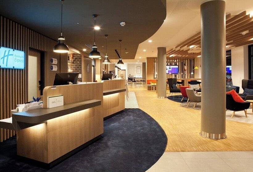 Отель Holiday Inn Express Remscheid