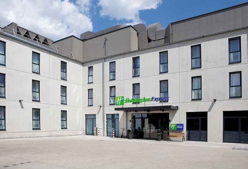 Отель Holiday Inn Express Remscheid