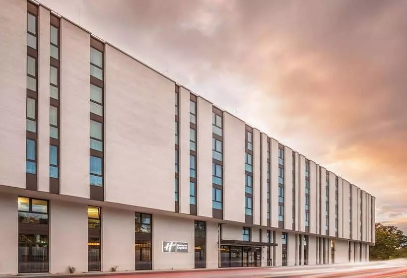 Hotelli Holiday Inn Express Remscheid