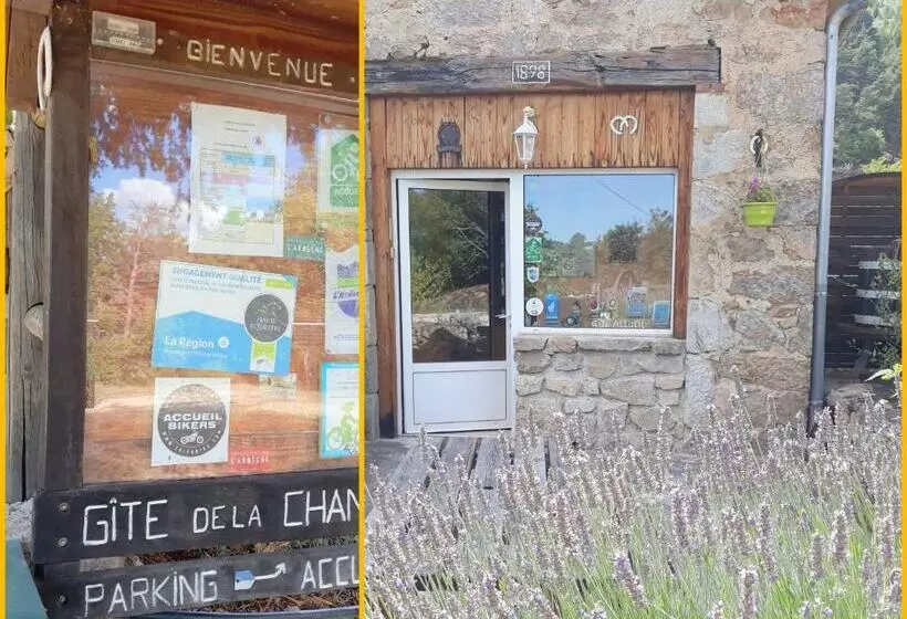 Aamiaismajoitus (B&B) Gîte De La Chanal 07