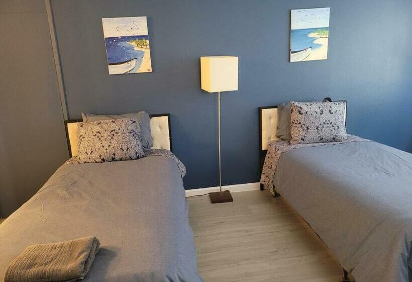 فندق (a12) Lovely Spacious Double Bed Studio