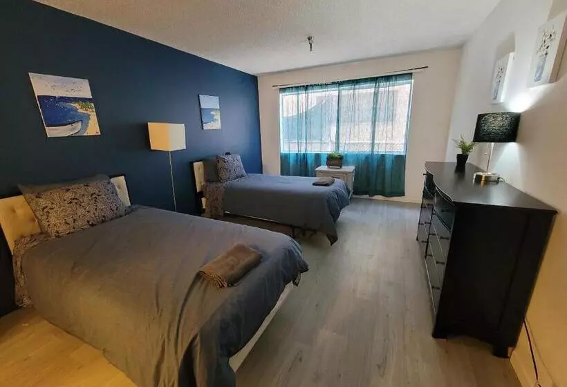 Hotelli (a12) Lovely Spacious Double Bed Studio