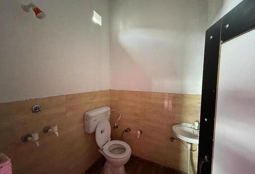 فندق Oyo 89581 Hidden Terrace