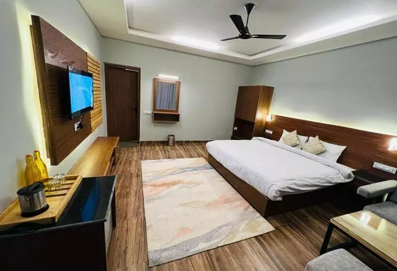 Lomakeskus The Foresta By Orchid Hospitality & Holidays