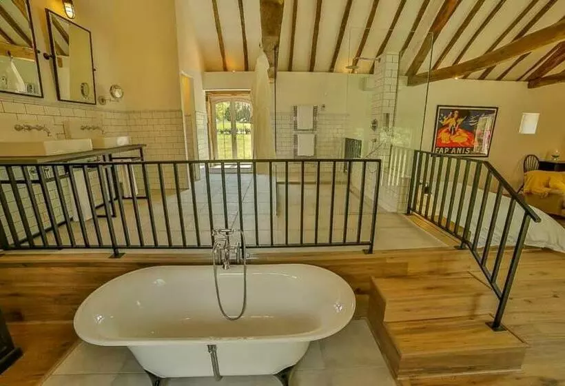 ベッドアンドブレックファースト Par La Rivière