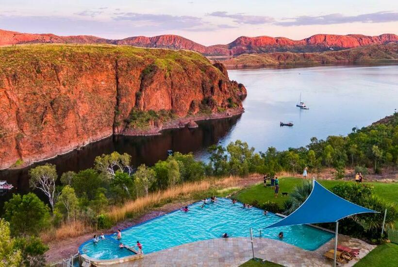 Discovery Resorts   Lake Argyle