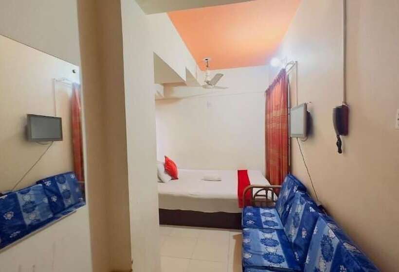 Отель The Sylhet International