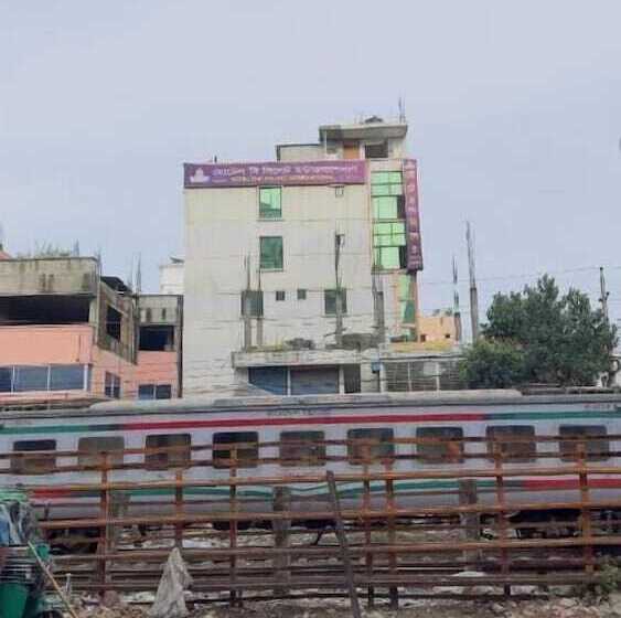 Отель The Sylhet International