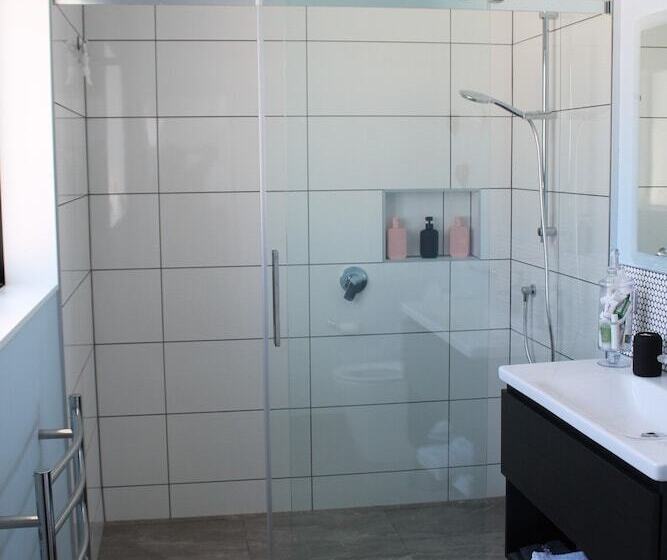 Marlborough Wine Country B&b