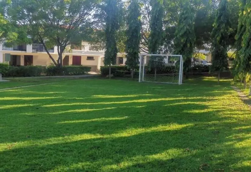 Casa Llena De Naturaleza Y Paz Perfecta Para Descansar