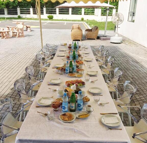 هتل Chukhur Gabala Museum