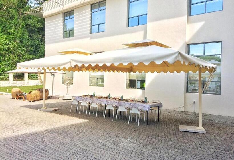 هتل Chukhur Gabala Museum