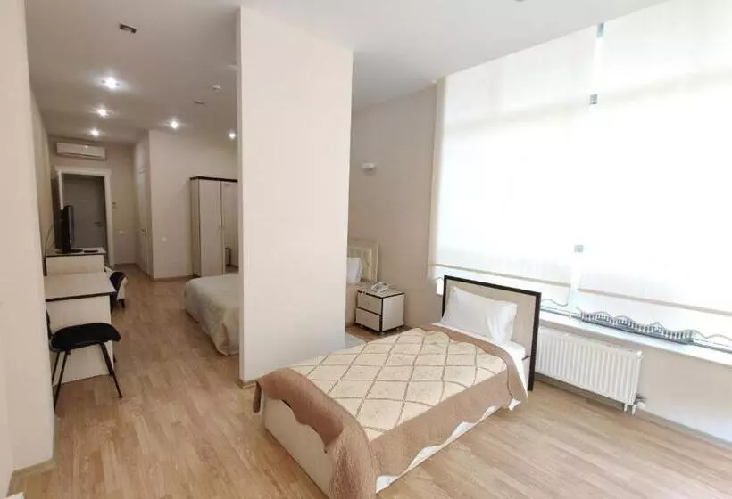 هتل Chukhur Gabala Museum