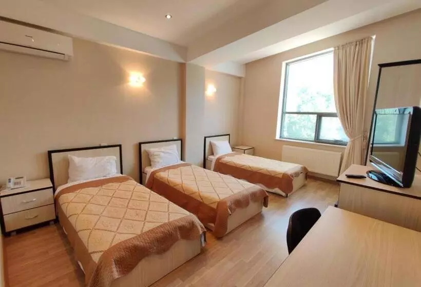 هتل Chukhur Gabala Museum