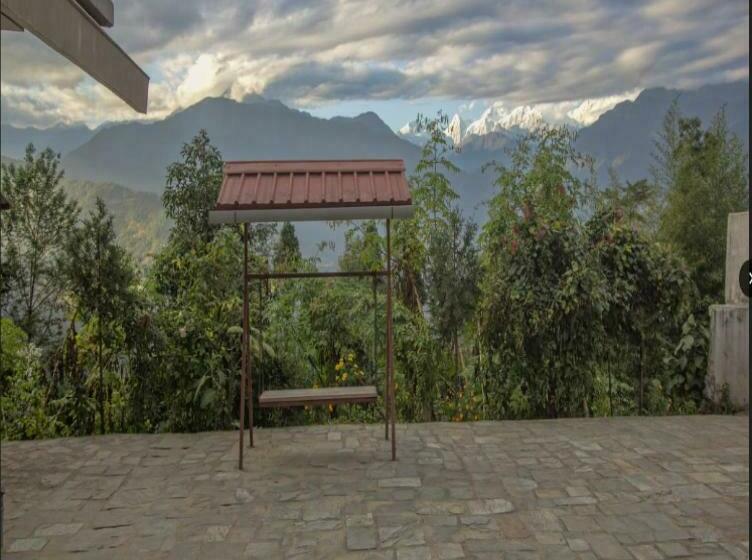 فندق Mann Serchhu Farmhouse, Pelling