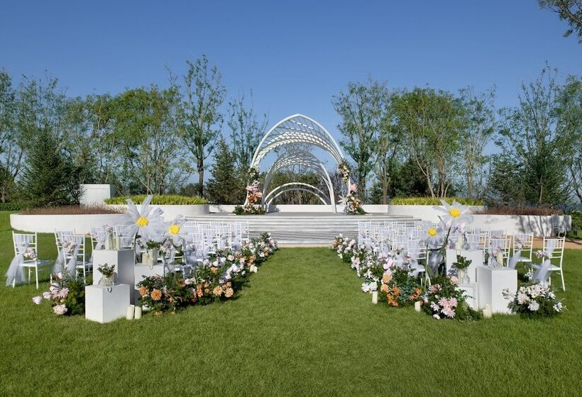 Otel Qinhuangdao Marriott Resort