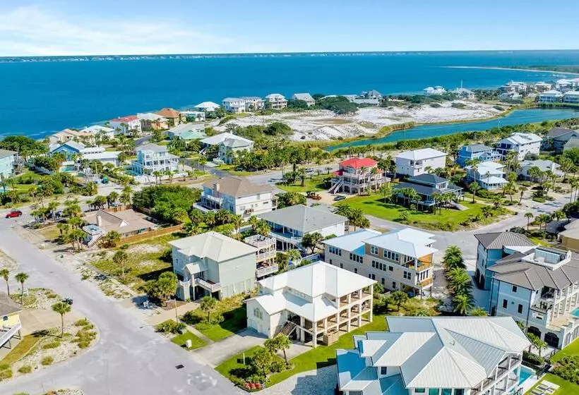 Juela On The Beach By Southern Vacation Rentals