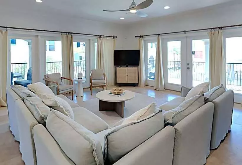 Juela On The Beach By Southern Vacation Rentals