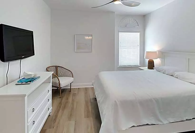 Juela On The Beach By Southern Vacation Rentals