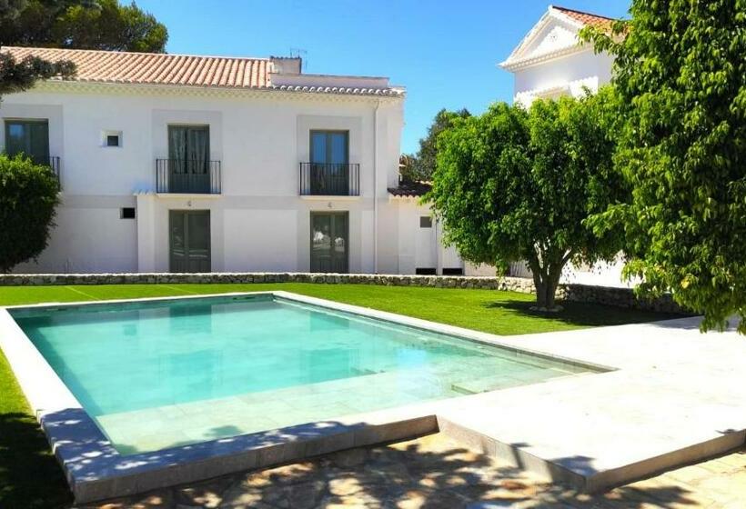 بنسيون Hostal Residencia Alma