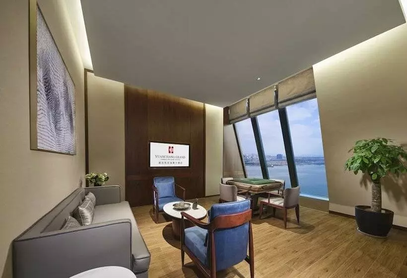 Hotelli Yuanchang Grand Harbourview