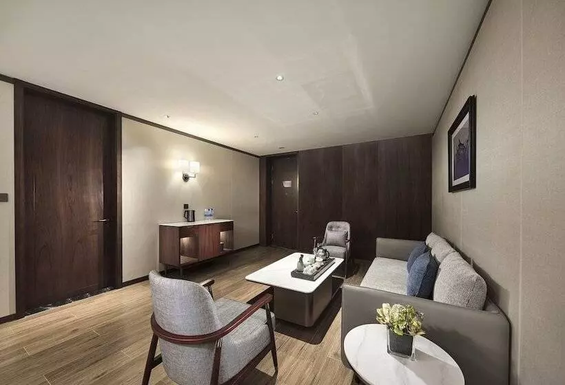 Hotelli Yuanchang Grand Harbourview