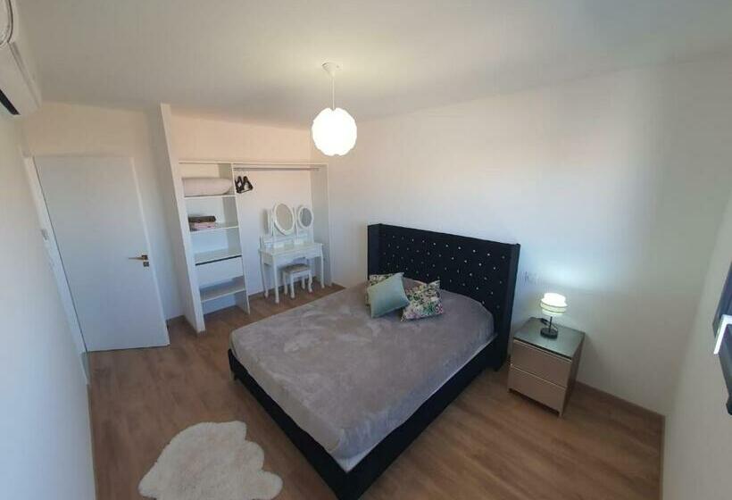 Villa Neuve Exceptionnelle Avec Piscine Et Spa