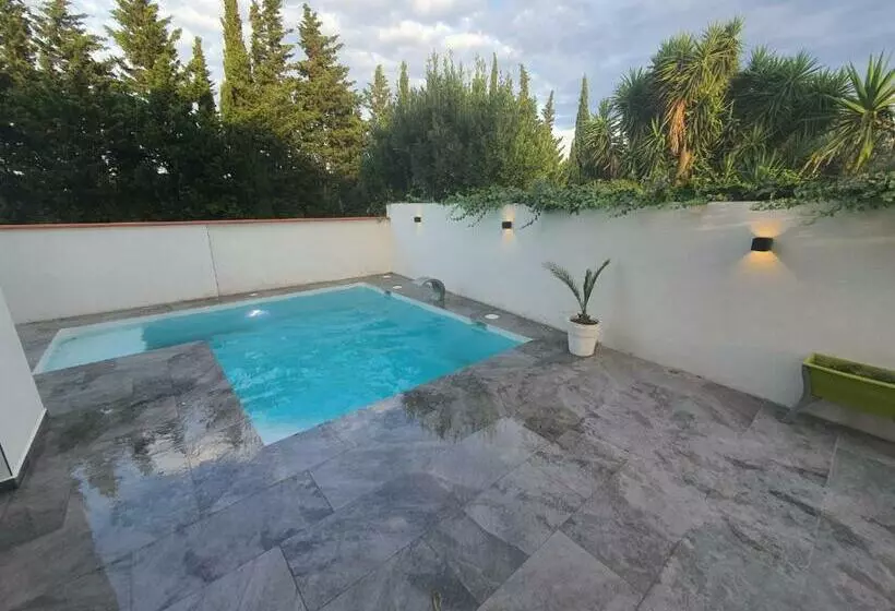 Villa Neuve Exceptionnelle Avec Piscine Et Spa