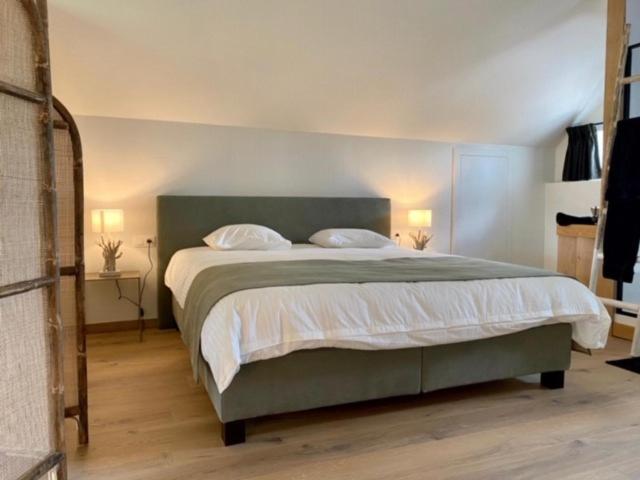 مبيت وإفطار Deurles Moment