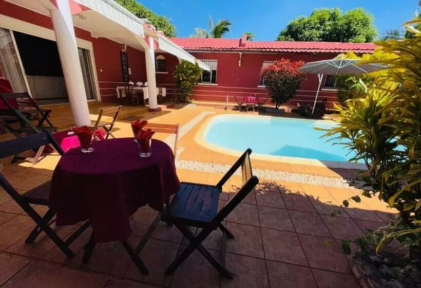 هتل Régina Lodge Diégo Suarez Madagascar