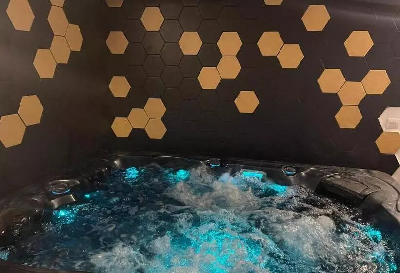 Suite Pour Les Amoureux_val D Europe Disney