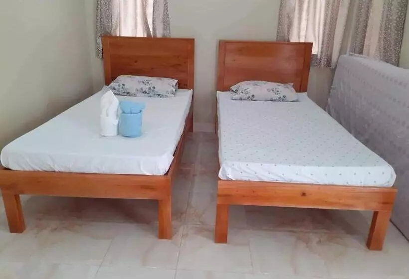 هتل D S Oceanview Beach Resort