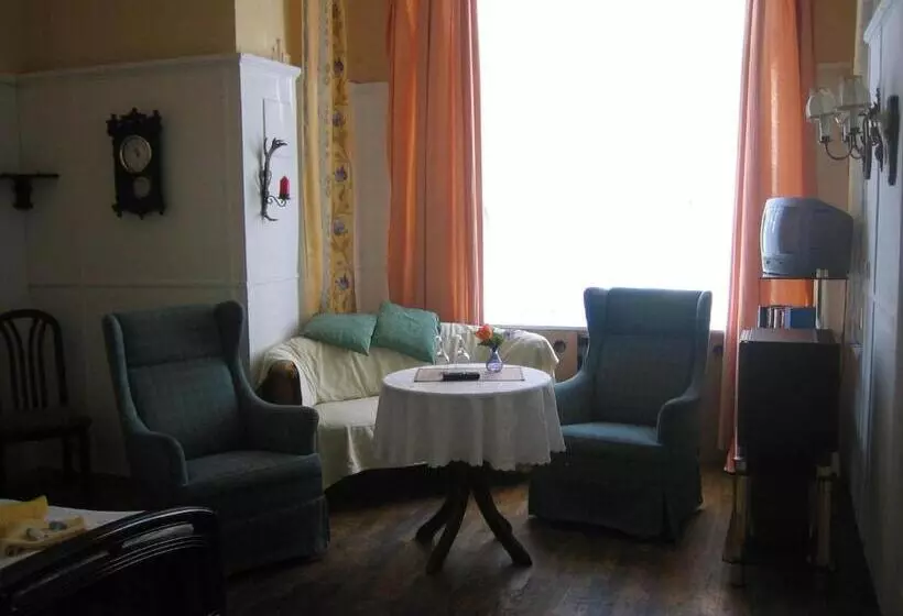 Bed and Breakfast Knöpel