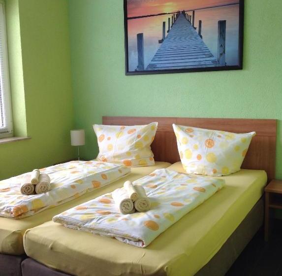 Bed and Breakfast Pension An Der Werft