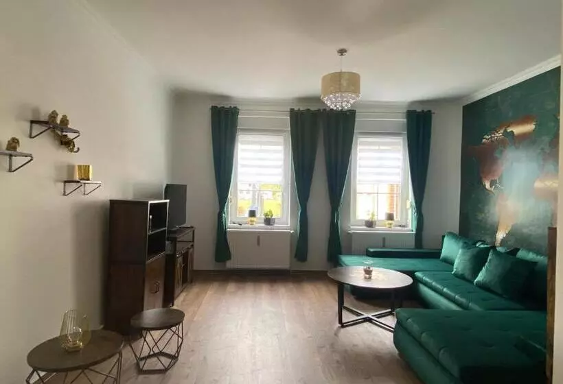 Bed and Breakfast Pension & Ferienwohnungen Schneidereit