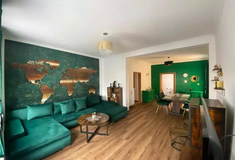 Bed and Breakfast Pension & Ferienwohnungen Schneidereit