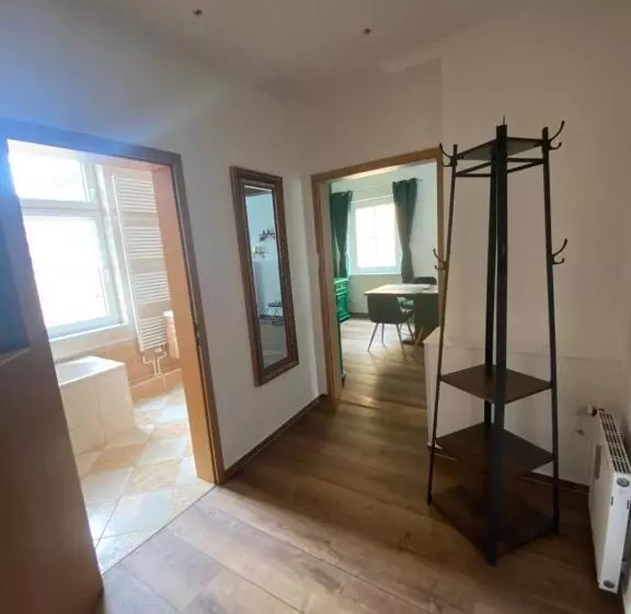 Bed and Breakfast Pension & Ferienwohnungen Schneidereit